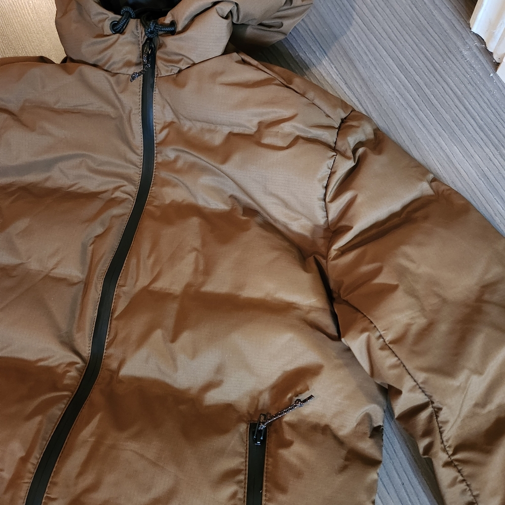 Bomber jacket - Picture 2 of 3